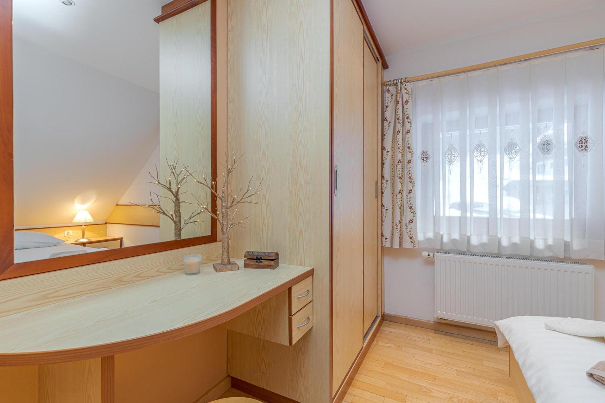 Alpine Retreat Gaja Kranjska Gora - Happy Rentals Buitenkant foto